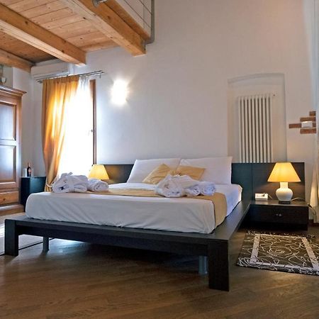 B & B La Rotta ราเวนนา ภายนอก รูปภาพ